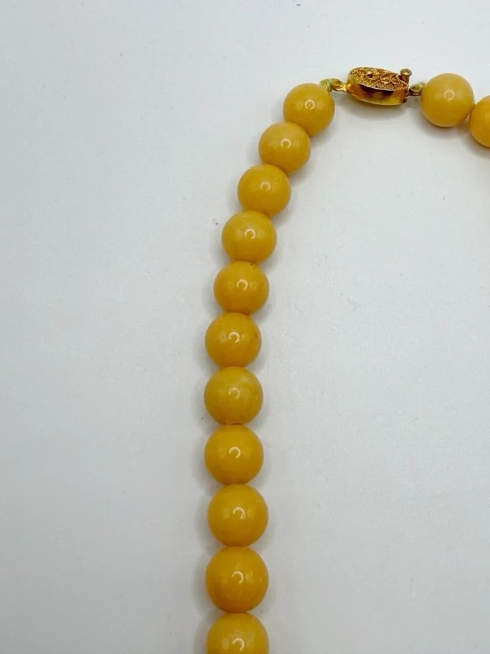 Yellow Jade Jadeite Beaded Necklace With‎ Yellow Cloisonne Pendant 17”